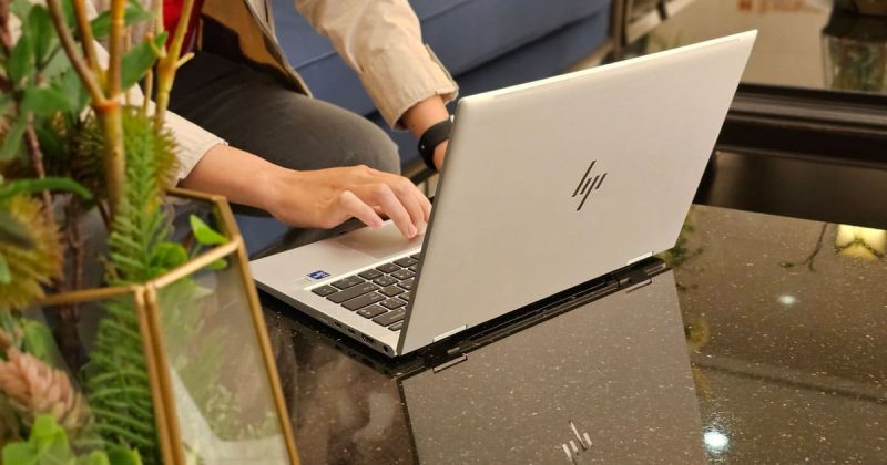 HP EliteBook x360 830 G8 รีวิว